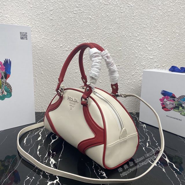 prada女包 普拉達2020年專櫃最新款 小牛皮女士手提包 1BB070 走秀款 prada大號單肩女包  pyd2192